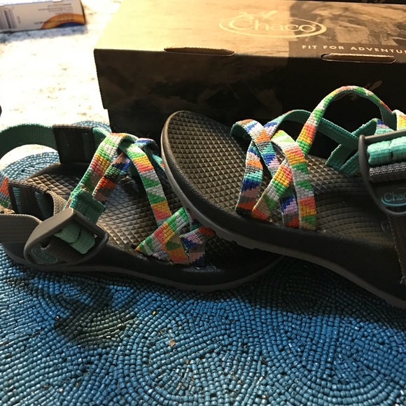 Girls Chaco Size 11 - Picture 2 of 5